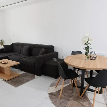 Biser 5 Apartment
