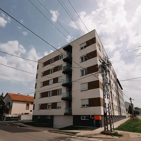 Biser 5 Apartment Ruma